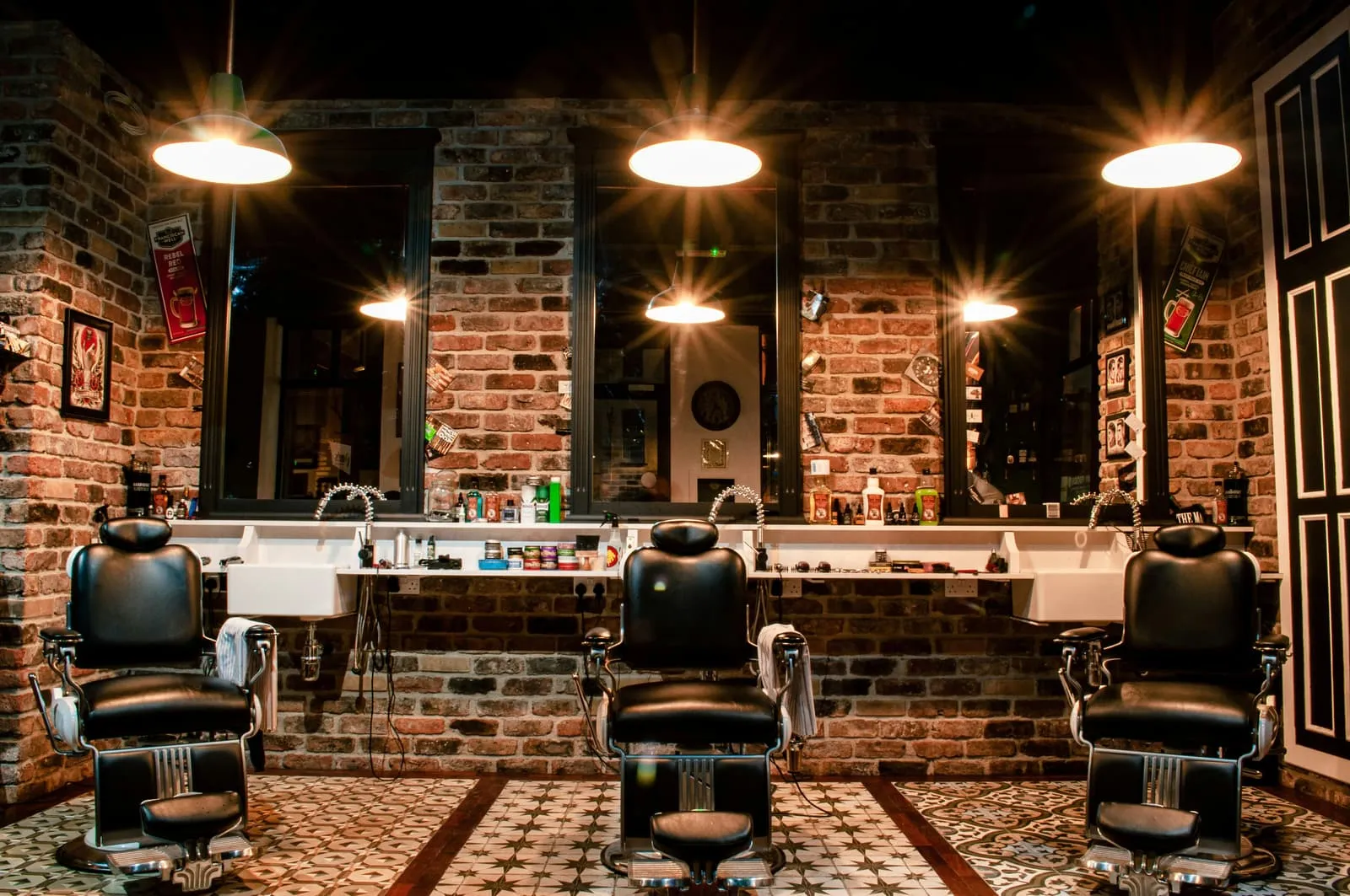 Interior de Fade Studio, barbería en Barrio Martín